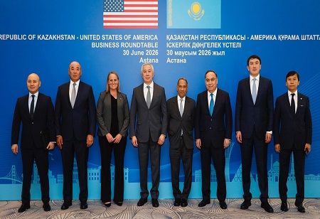 Kazakhstan, US Boost Business Ties at Astana Roundtable